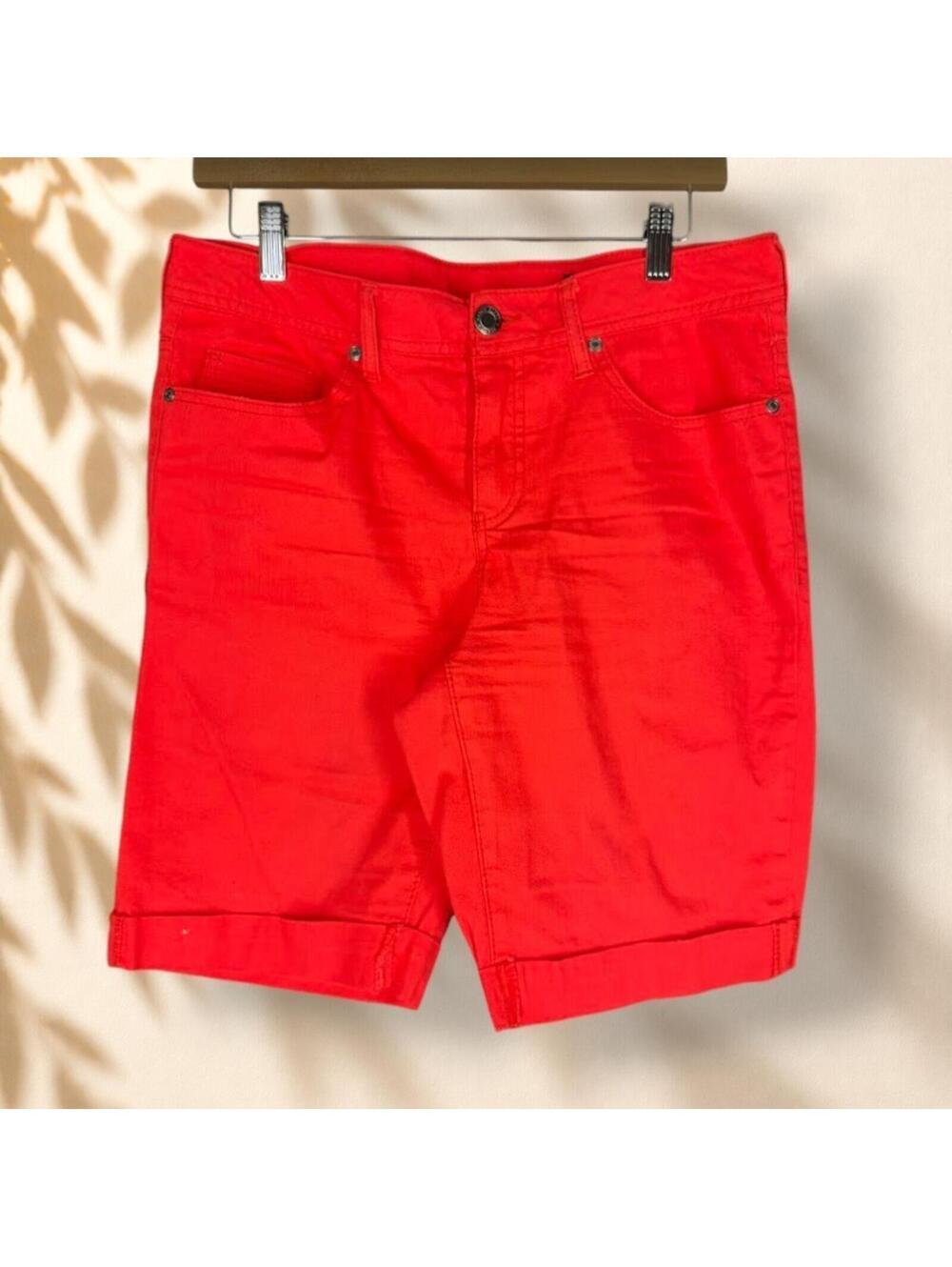 Faded Glory Shorts Women 8 Red Mid Rise Cuffed Denim Medium Wash Casual Chino